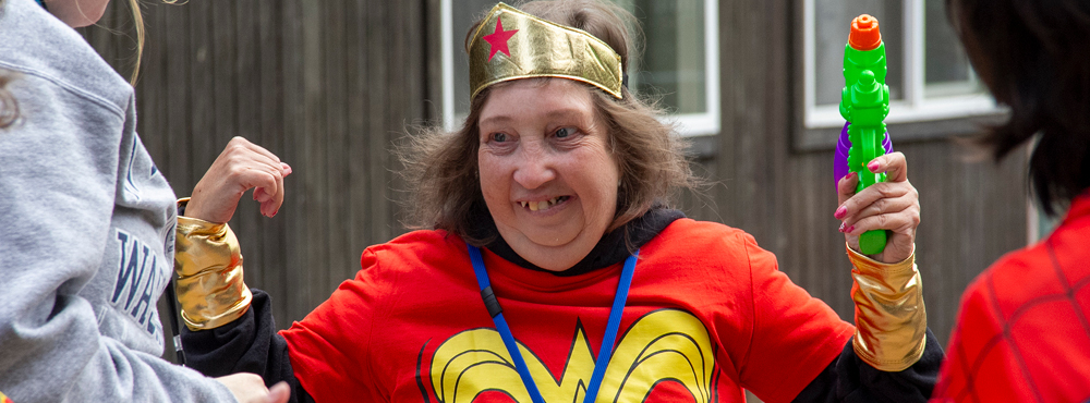 A woman dressed as Wonder Woman